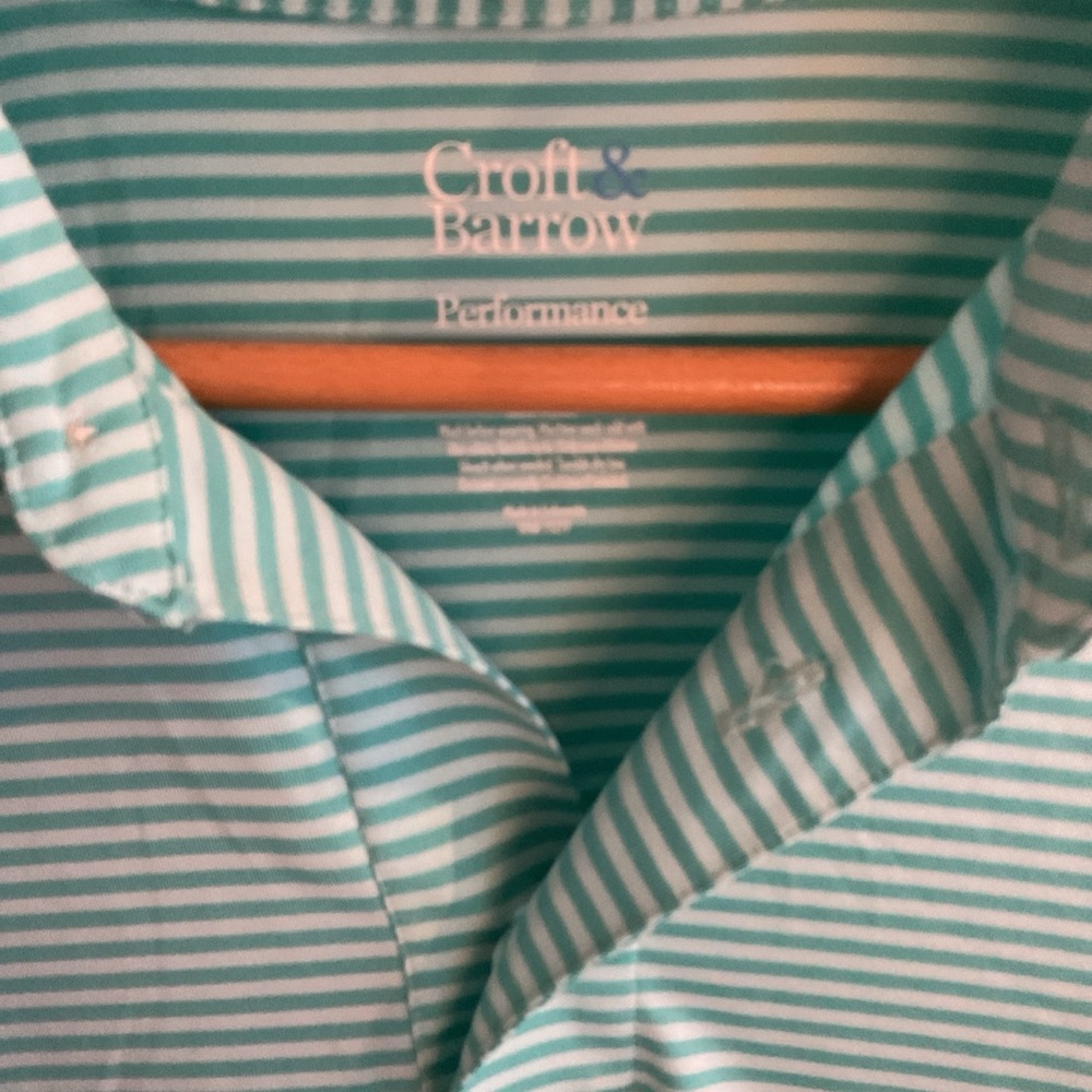 Croft & Barrow Performance Aqua Striped Short Sleeve Polo Shirt - Men’s Size Med - Picture 3 of 11